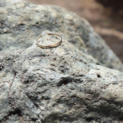 10K  「Secret Glow」Toe Ring
